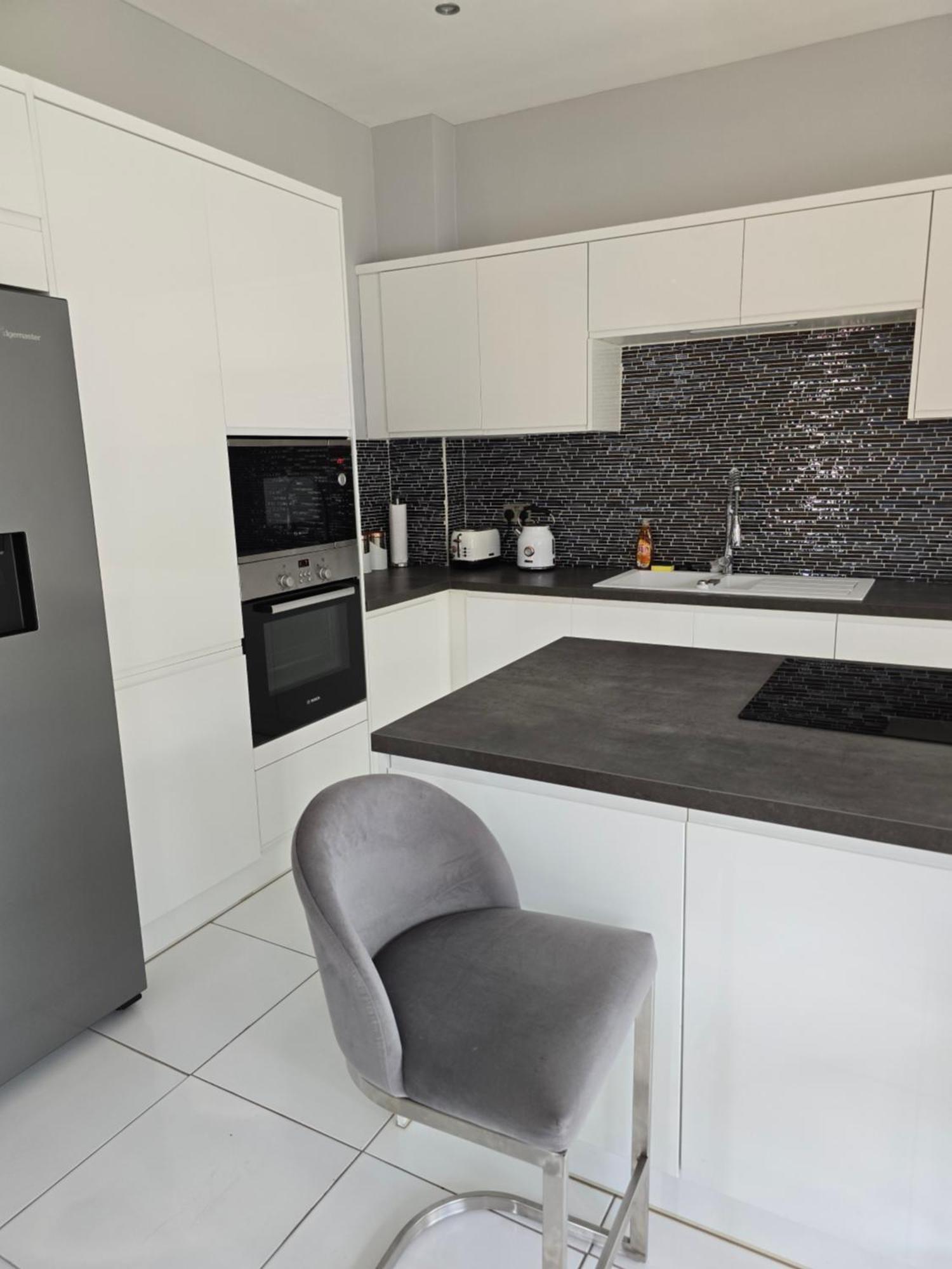Belle Luxury Apartments Грос Айлет Екстериор снимка