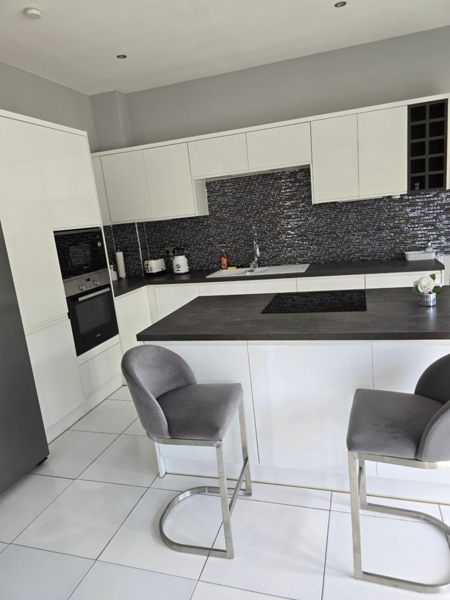 Belle Luxury Apartments Грос Айлет Екстериор снимка