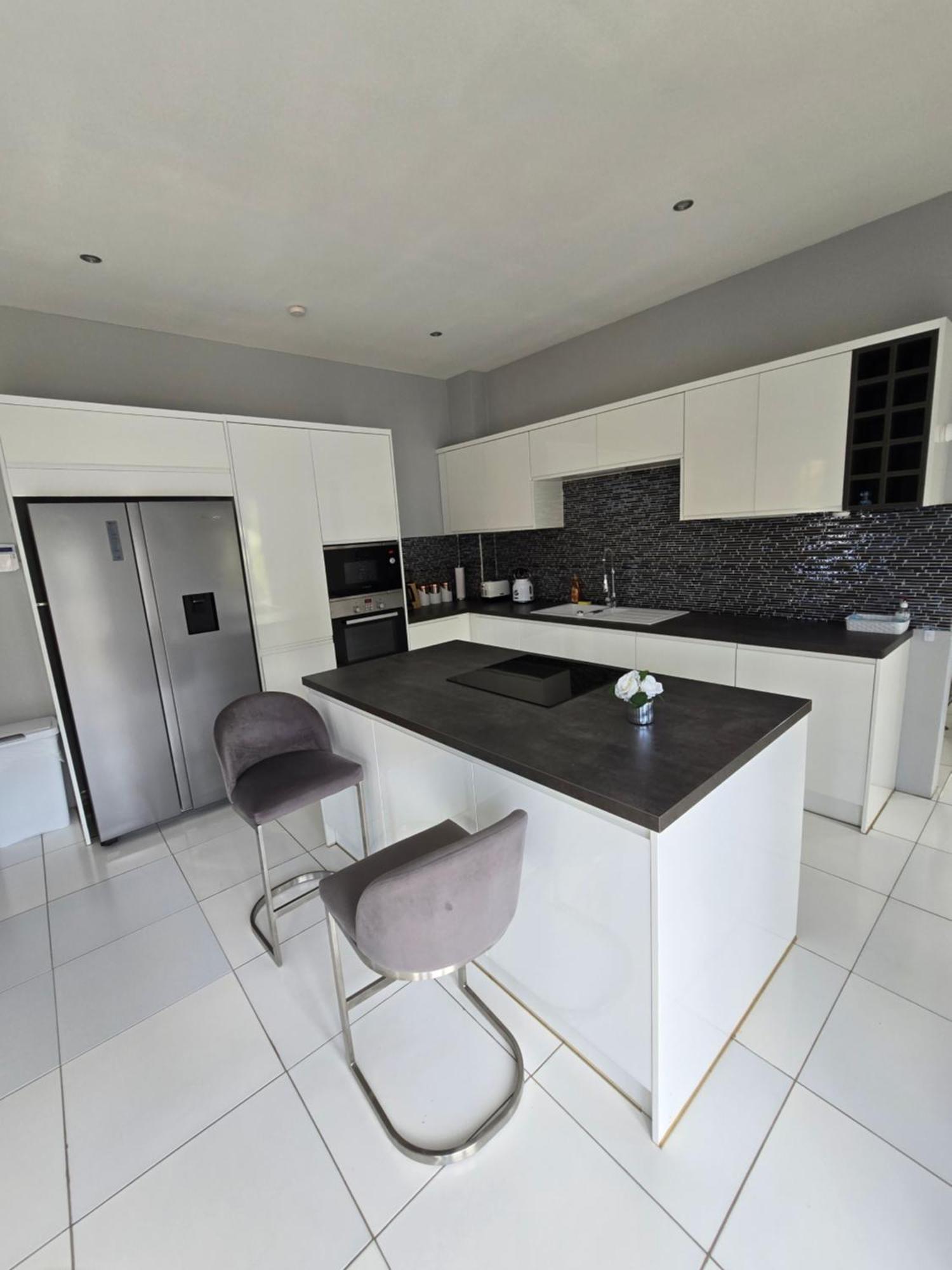 Belle Luxury Apartments Грос Айлет Екстериор снимка